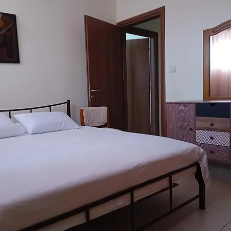 Appartement Groundy Ii Néa Péramos